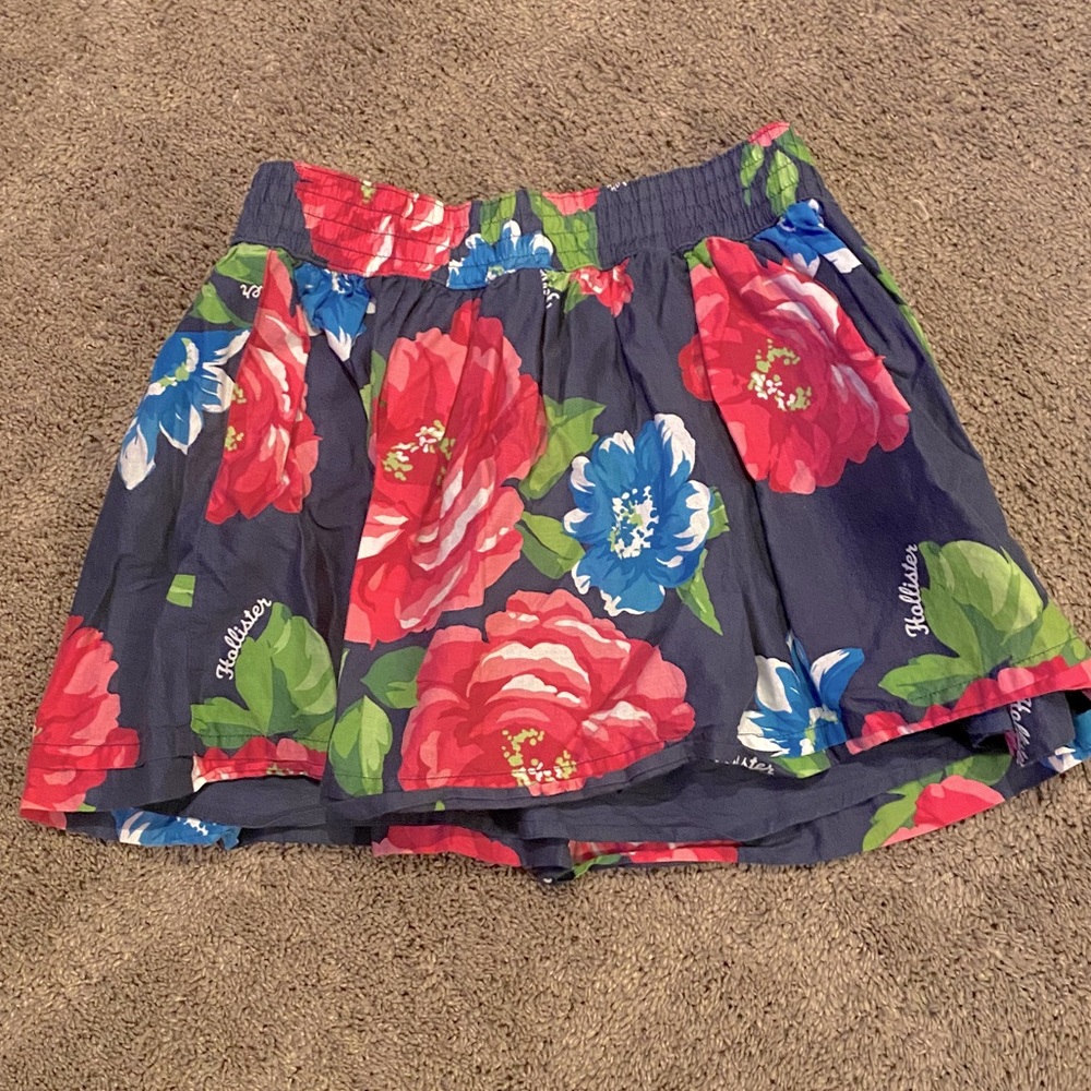 Hollister L Skirt